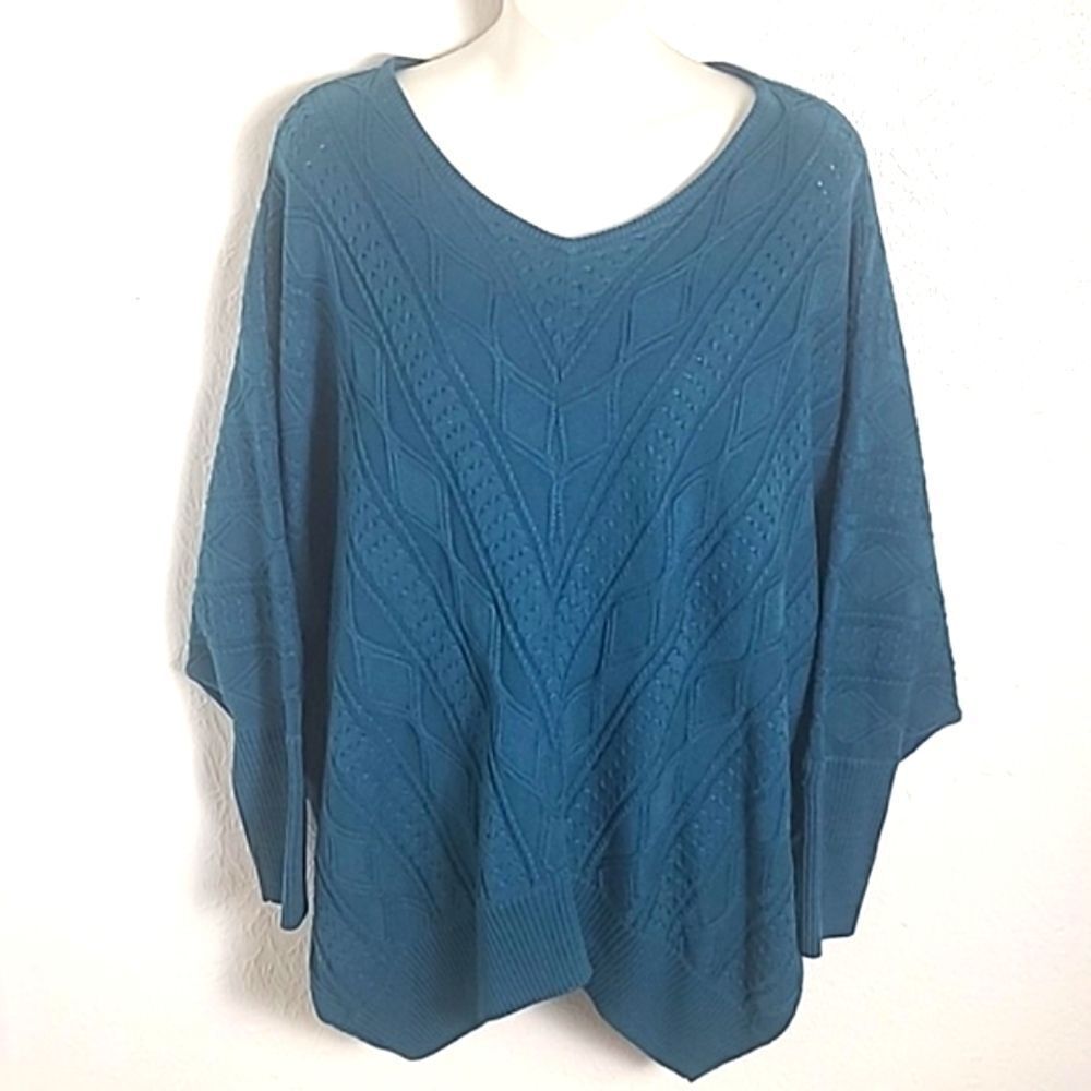 Cato Pullover Sweater with Kimono Sleeves, Size 18/20W